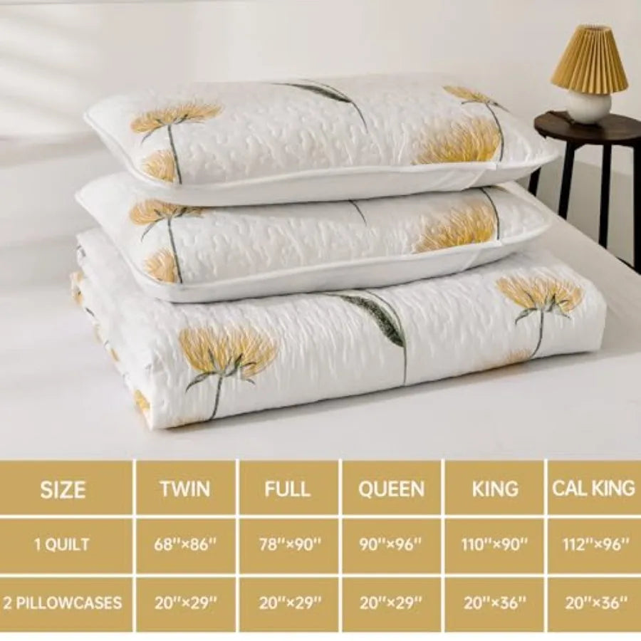 Cute Soft Lightweight Microfiber Queen Floral Bedspread
